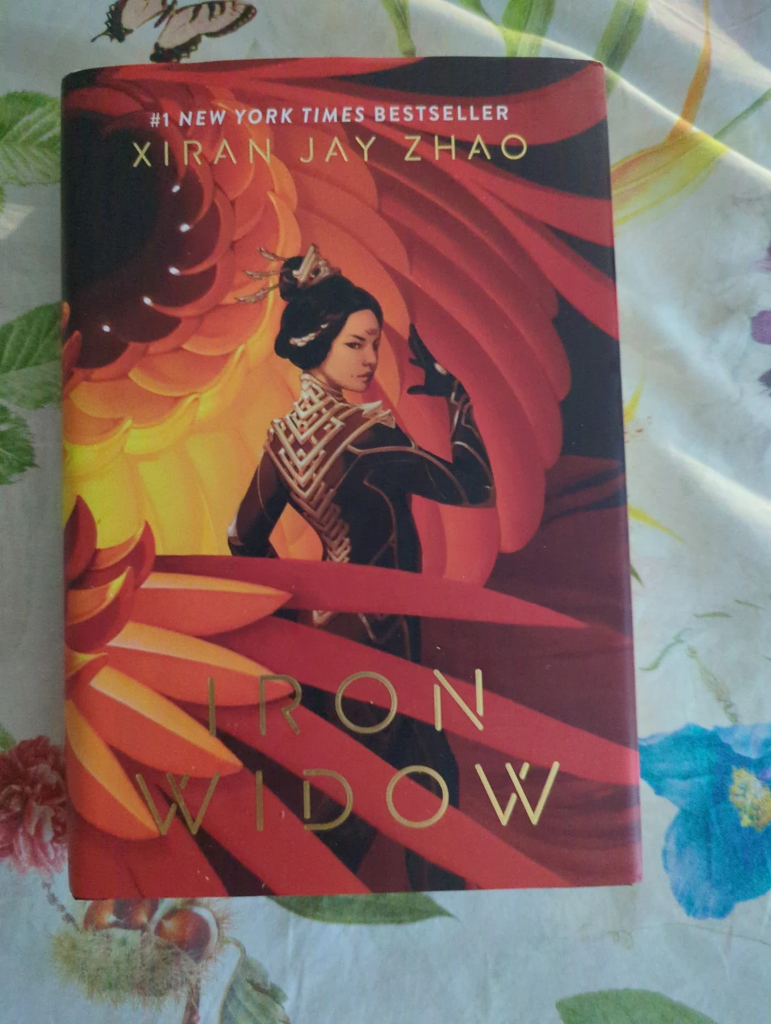 Iron Widow by Xiran Jay Zhao - Hardcover Book
