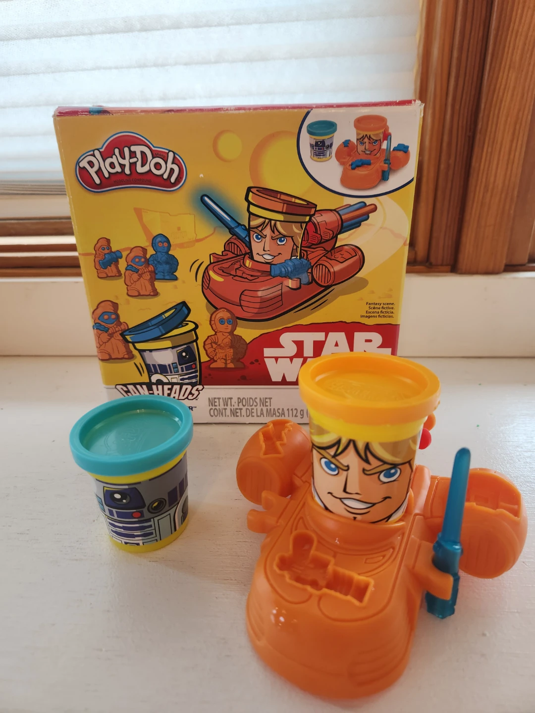 Play-Doh Star Wars Luke Skywalker & R2-D2 Set