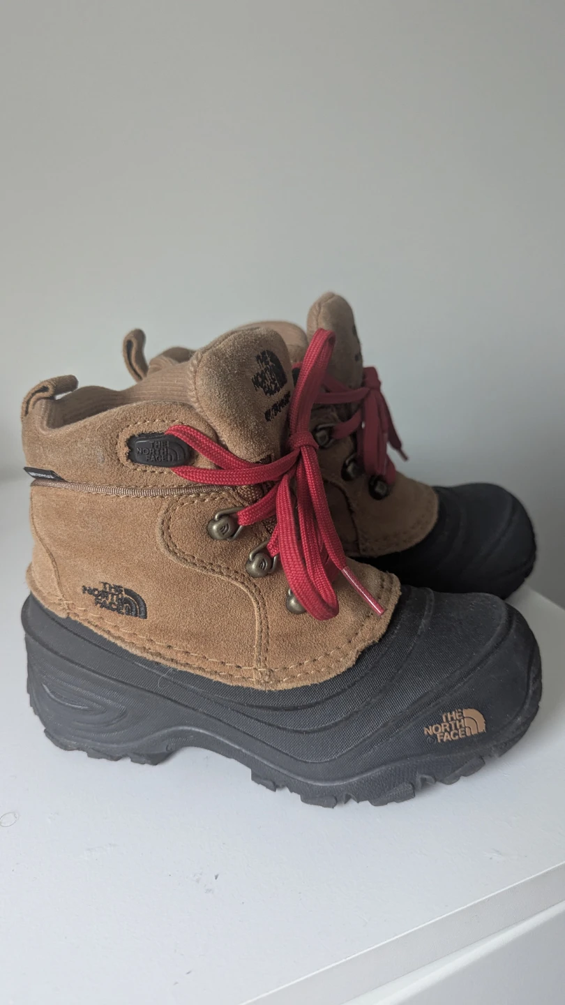 The North Face Waterproof Winter Boots – Kids US 12