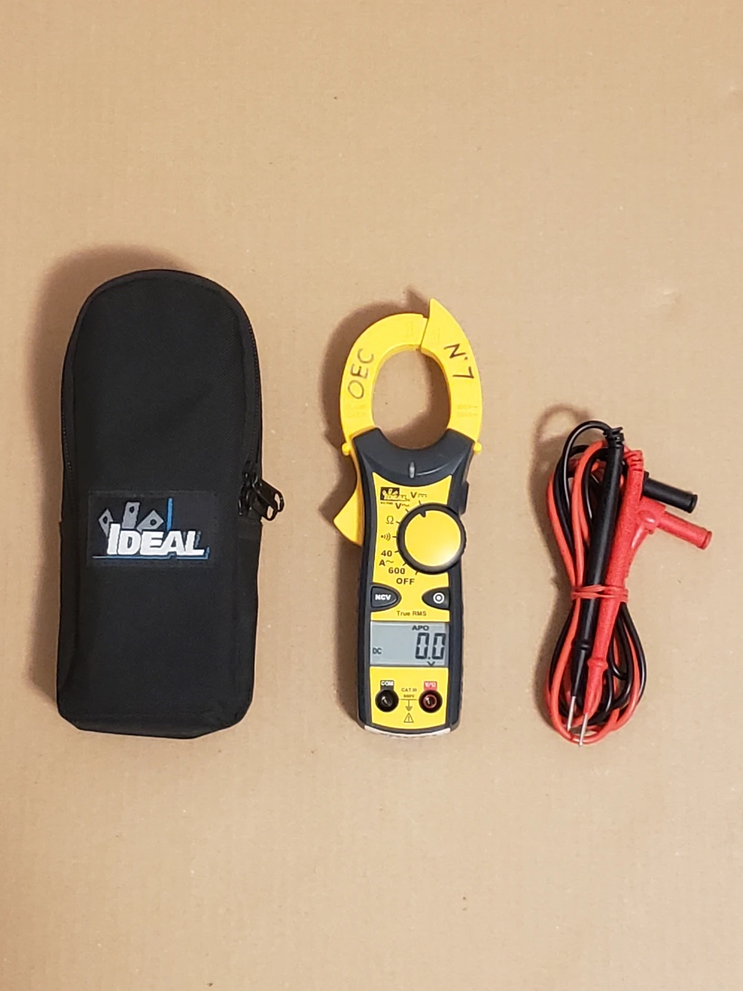 True-RMS Clamp-Pro Non-Contact Voltage AC Clamp Meter
