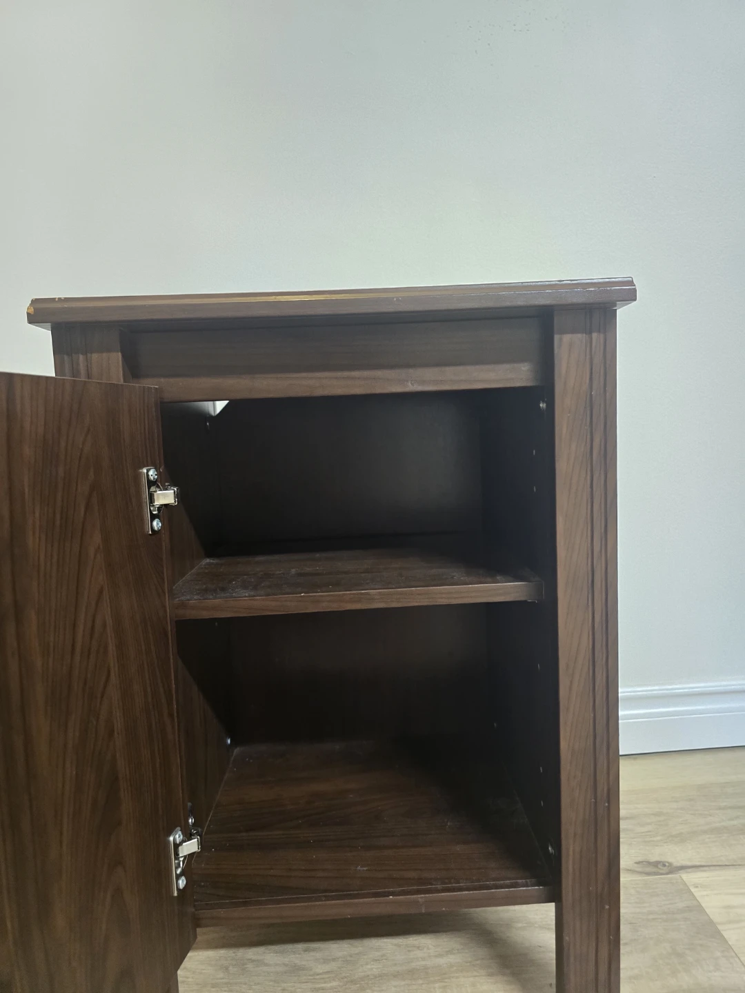 Wooden nightstand - photo 3