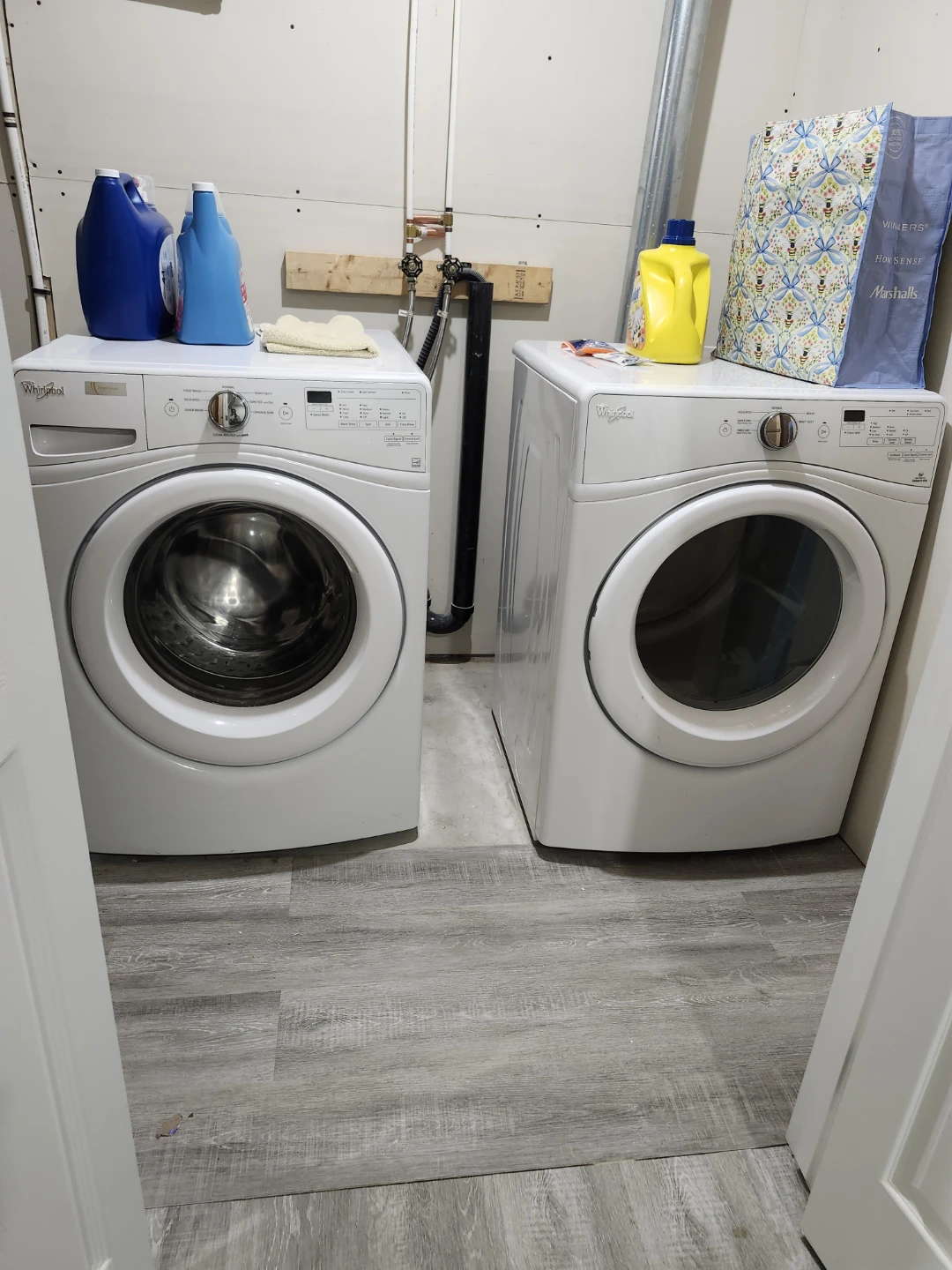 Rent for basement - photo 4
