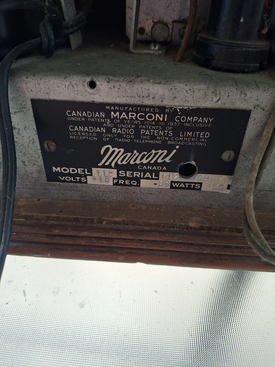Marconi Model 112 Tube Radio - photo 2