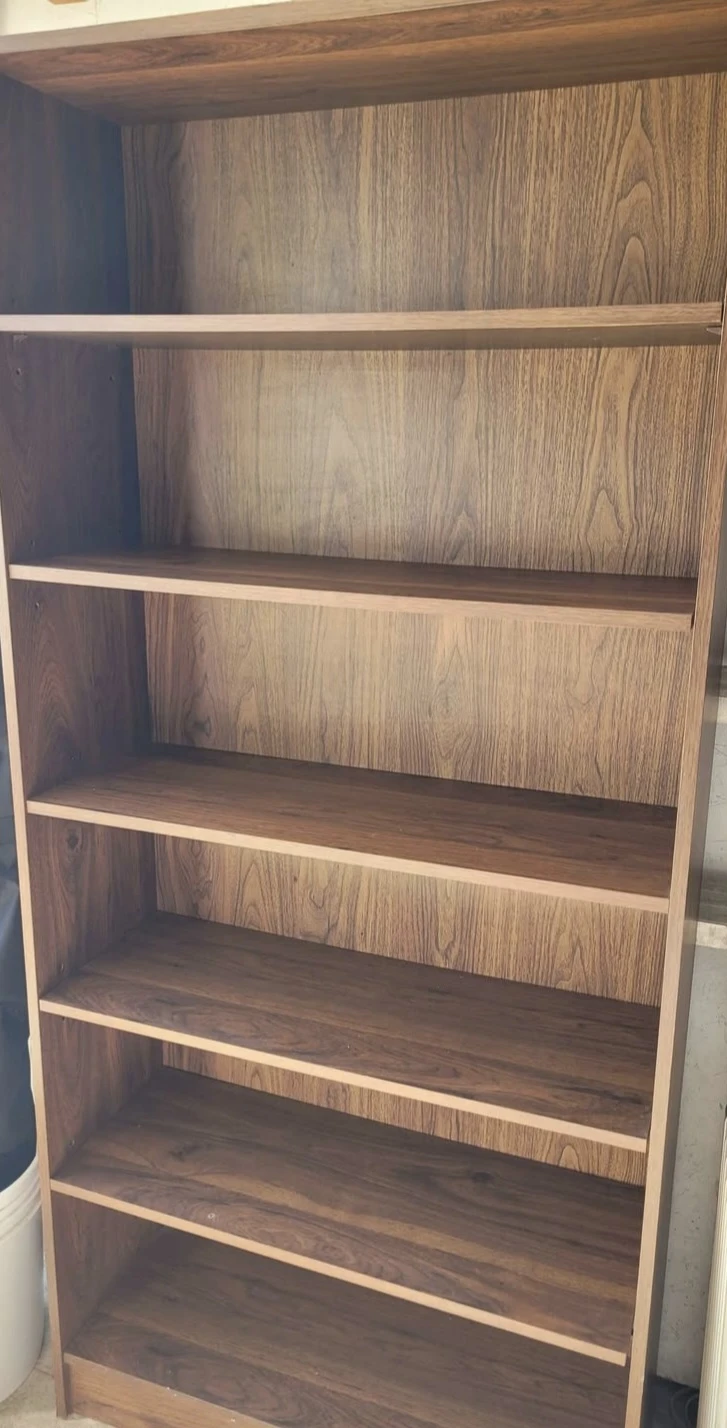 Wooden Bookshelf - photo 2