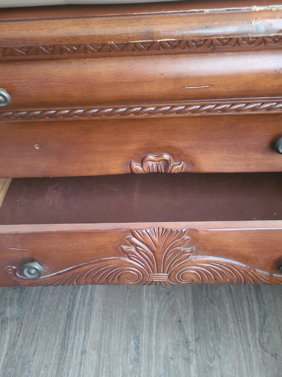 Ornate Bombay Carved Wood 3-Drawer Nightstand - photo 4