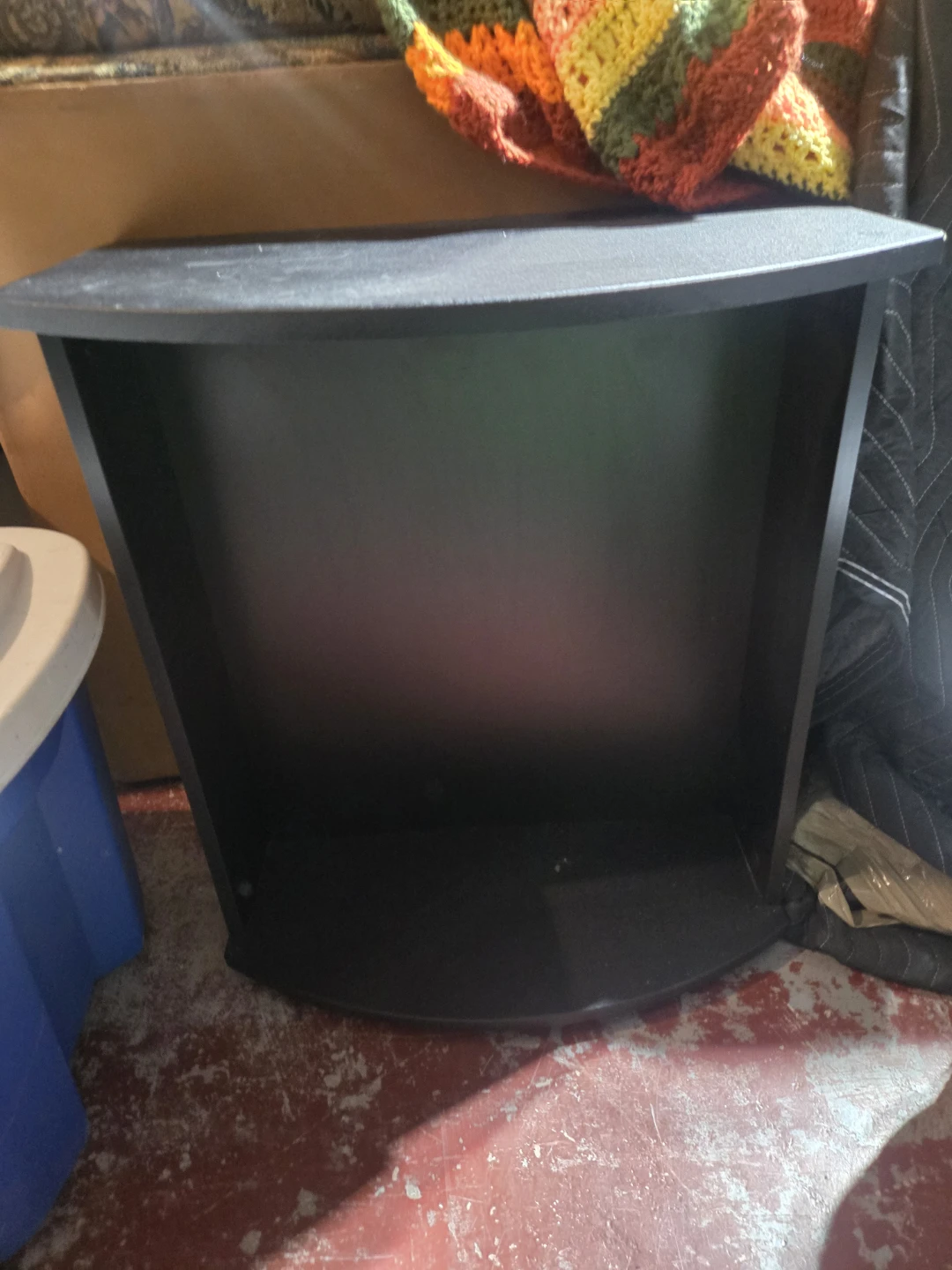 Aquarium stand