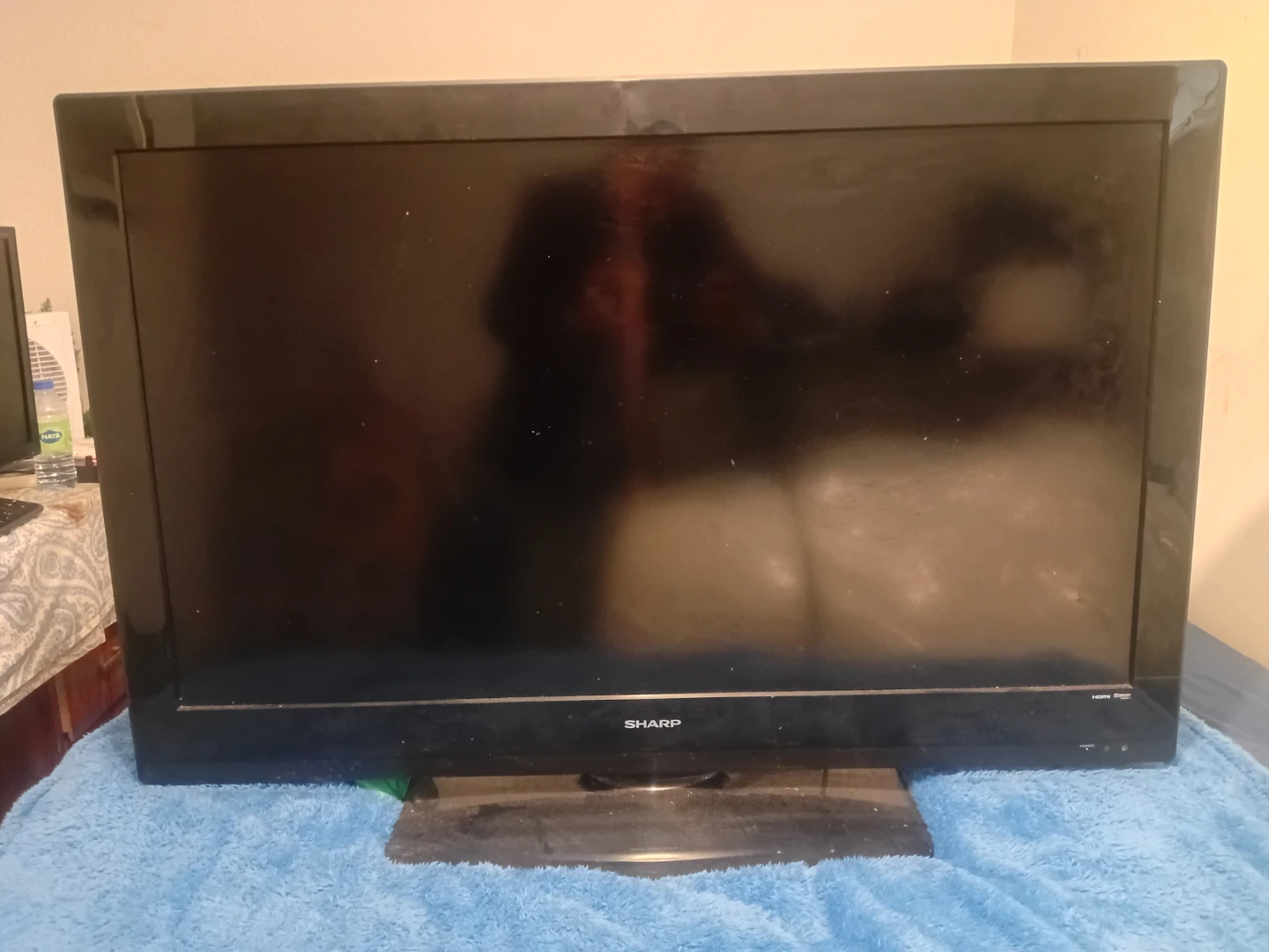 Sharp TV - photo 3