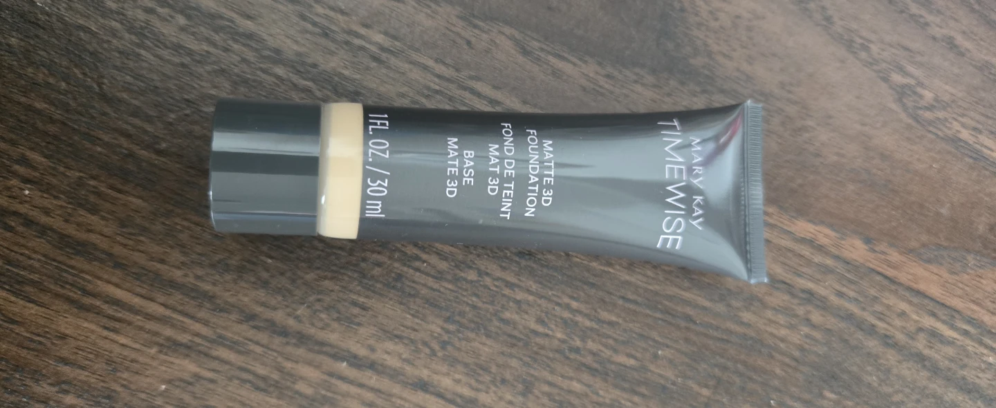 Mary Kay Timewise Matte 3D Foundation