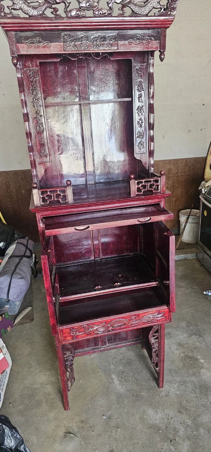 ​Ornate Chinese Style Carved Dragon Cabinet / Shrine - photo 2