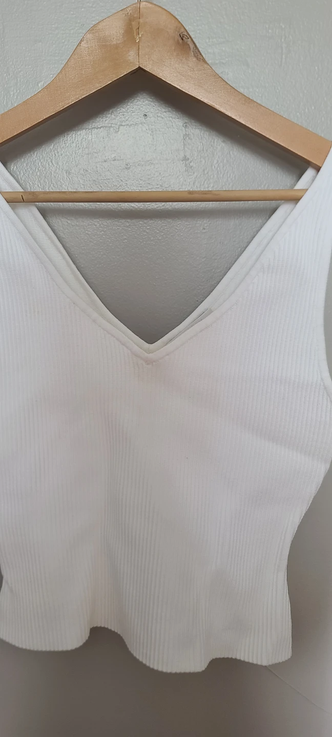 Babaton White Ribbed Tank Top - Size M - photo 4