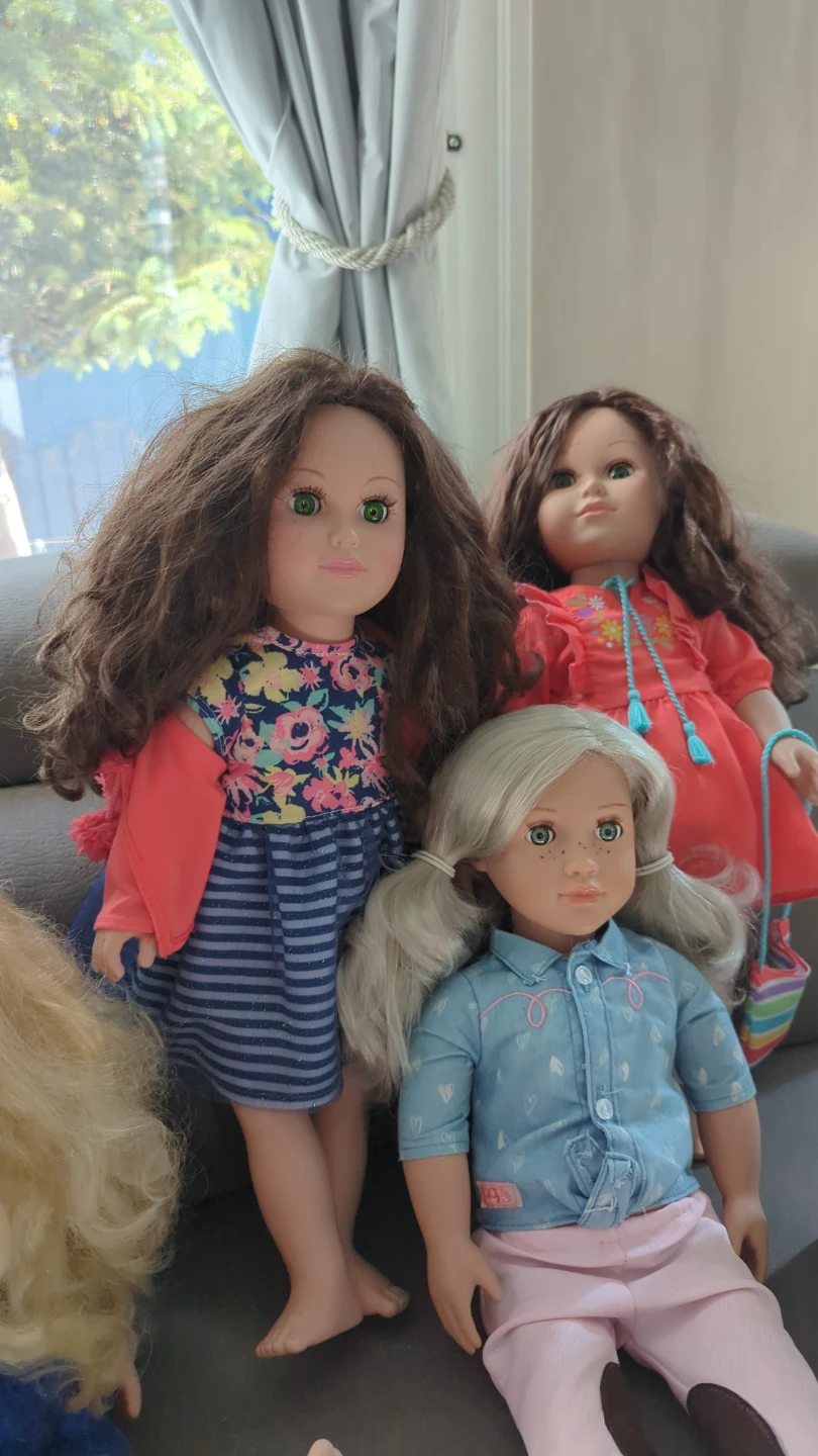 Collection of 5 Dolls 14$ each - photo 4