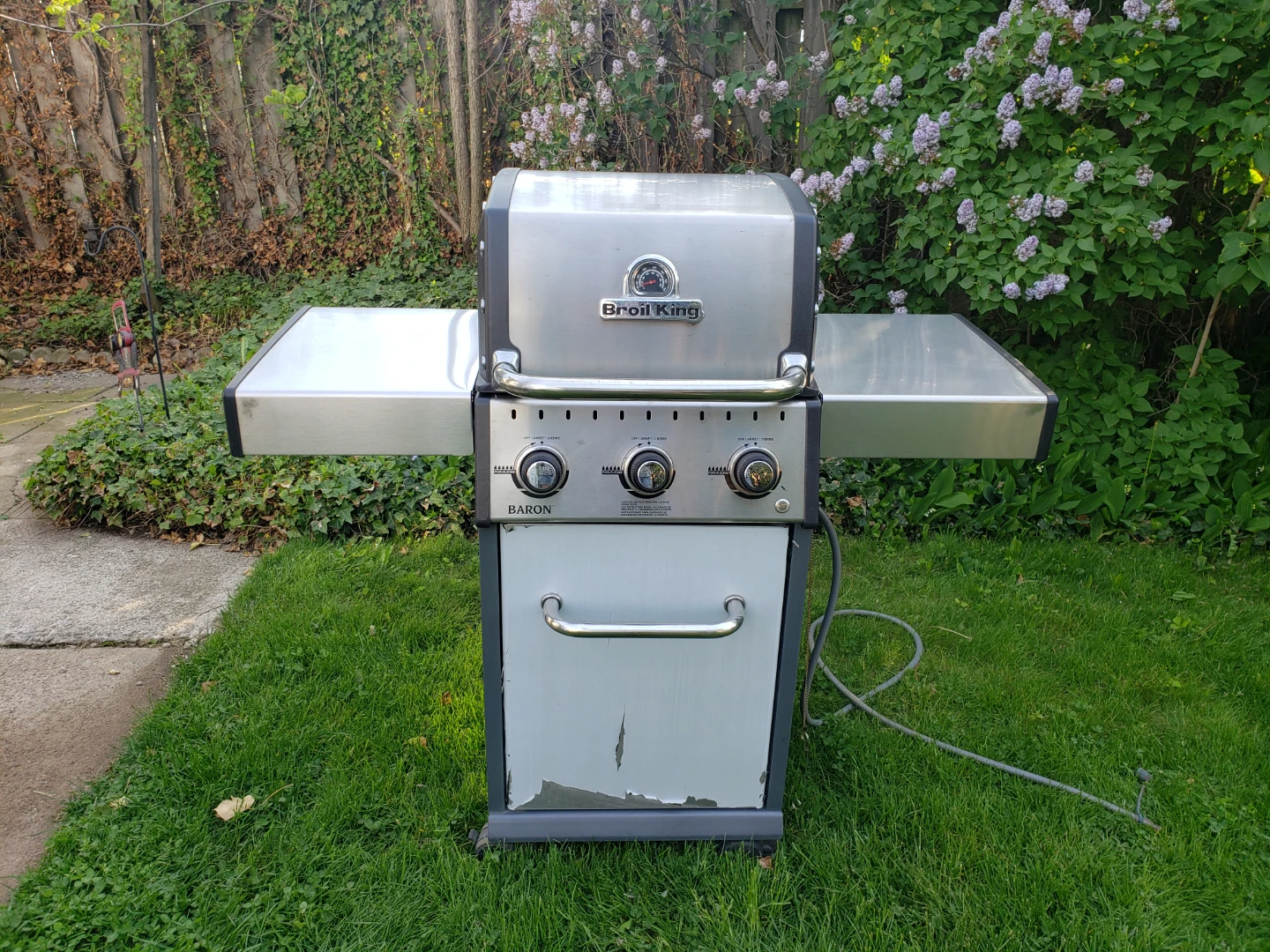 Broil King Baron Gas BBQ - photo 2