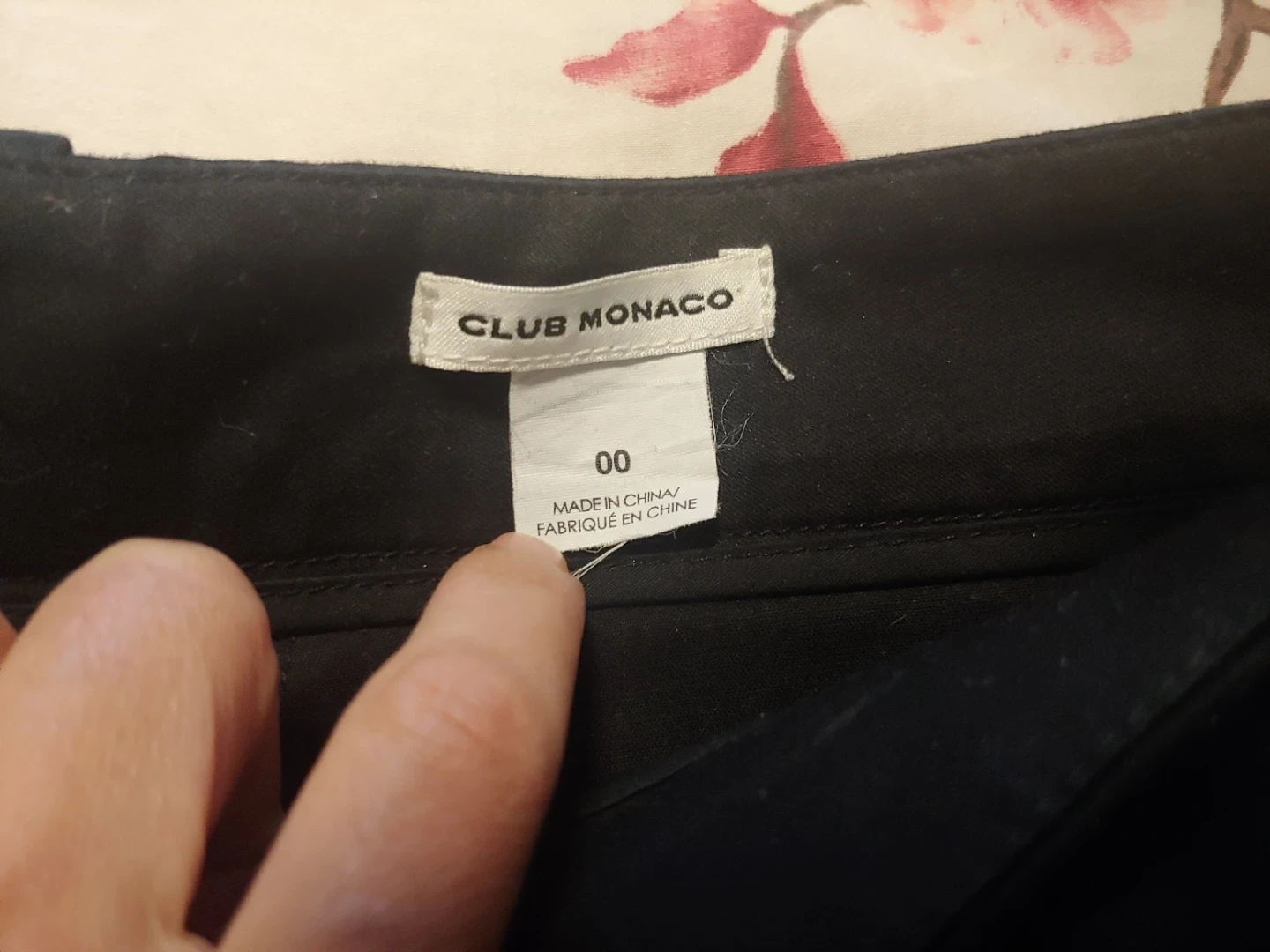 Club Monaco Black Zipper Detail Shorts Size 00 - photo 3