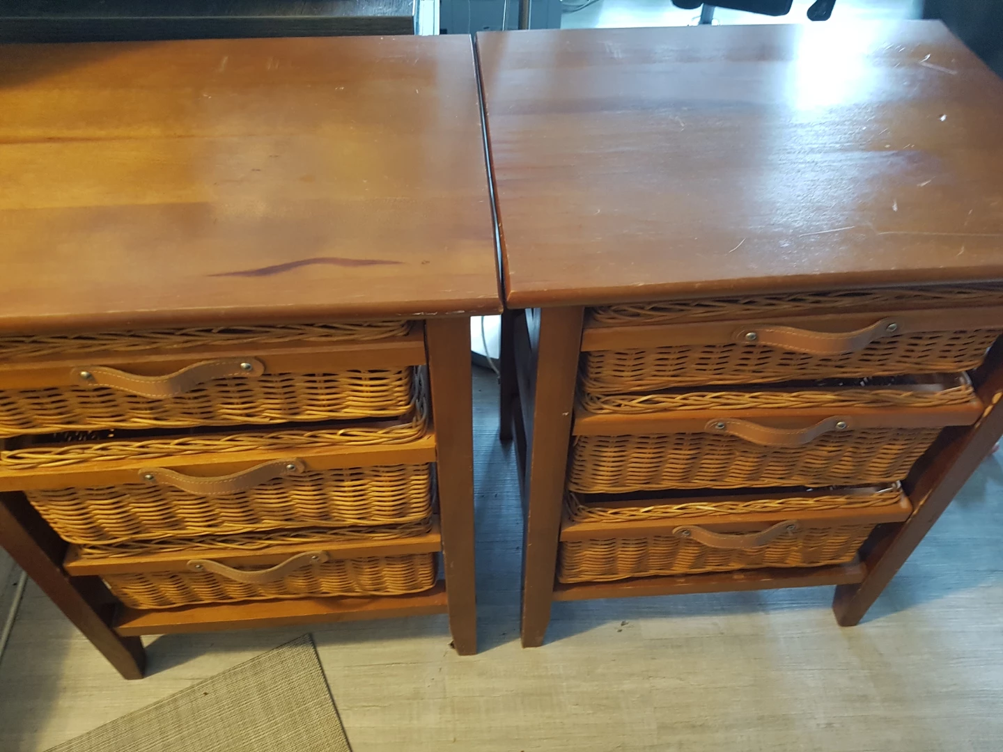 Wooden Side Table with Wicker Baskets - photo 4