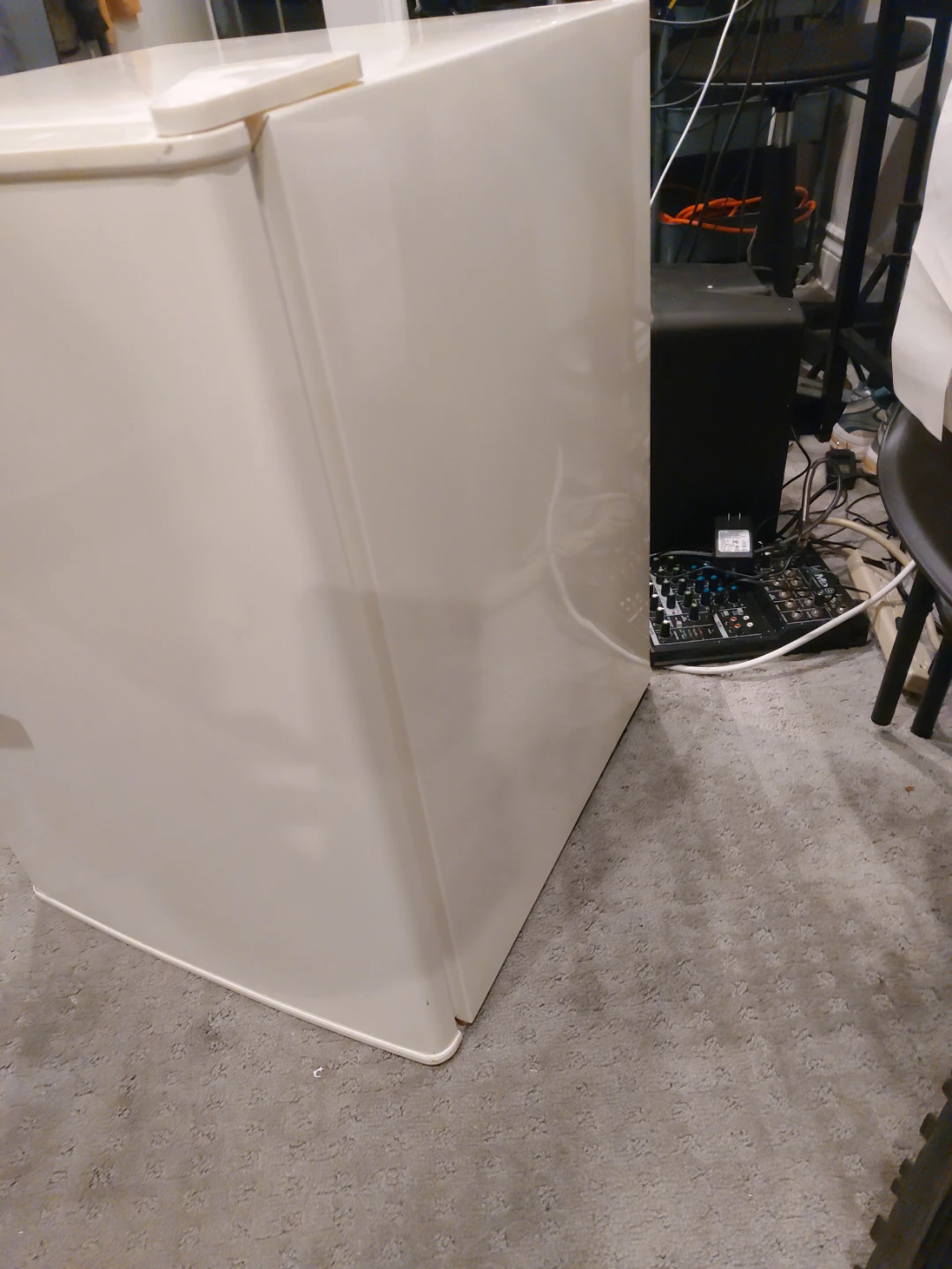Insignia Compact Refrigerator - photo 3