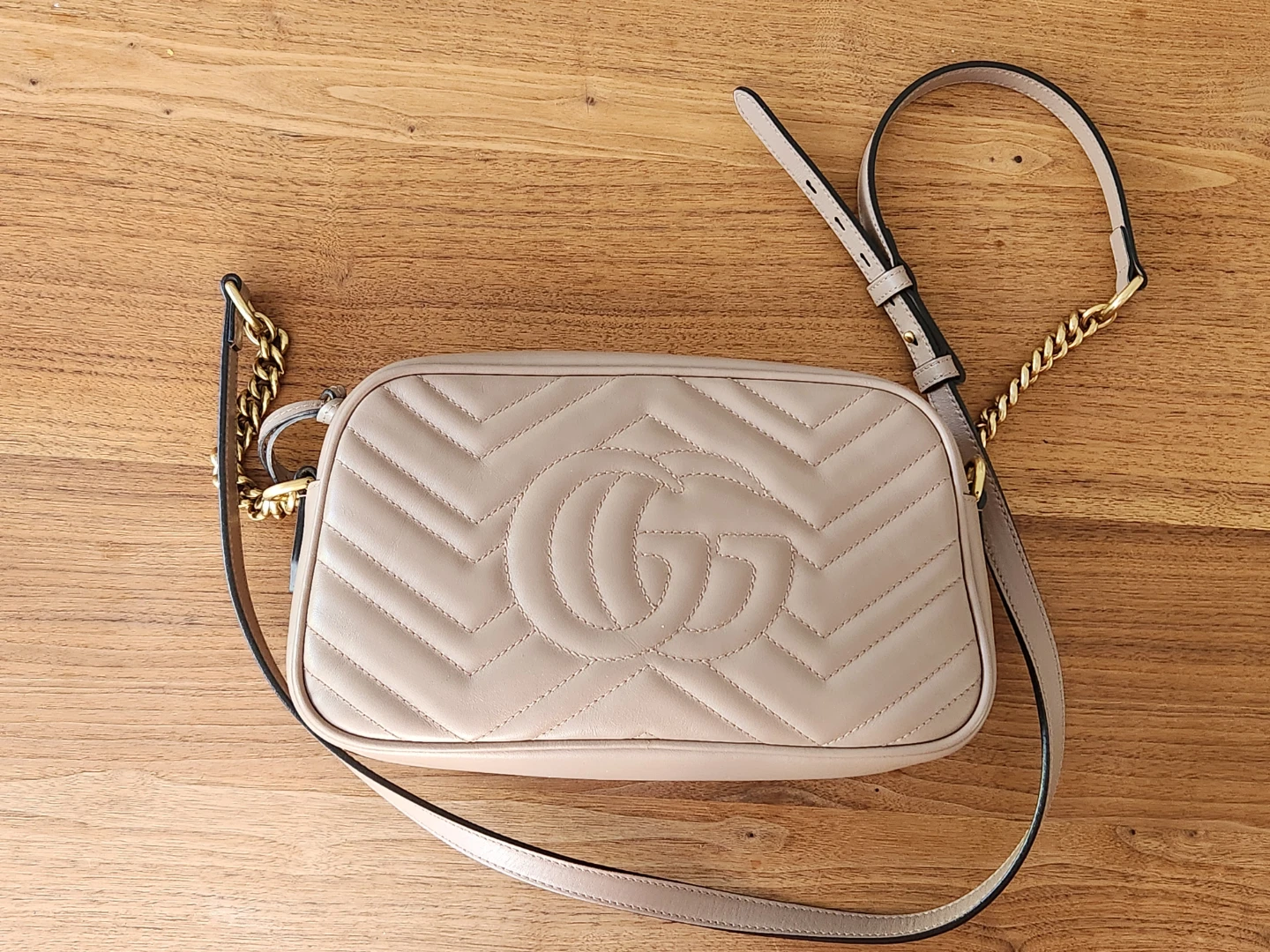 Gucci GG Marmont Small Camera Bag - photo 3
