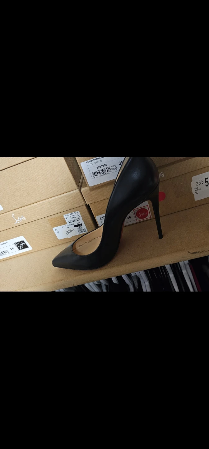 Christian Louboutin Black Leather pigalle Pumps Size 36 - photo 3