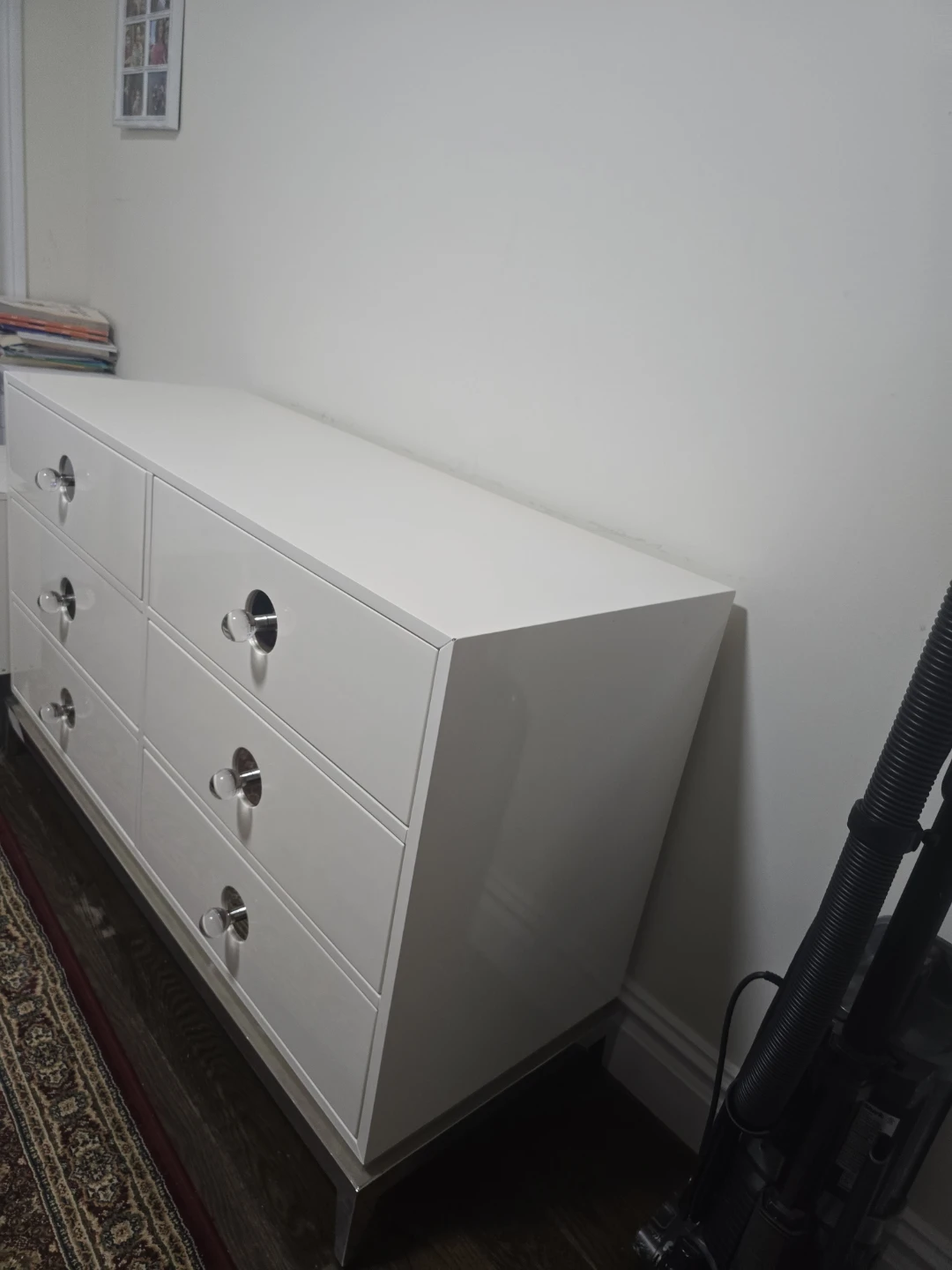 White 6 Drawer Dresser with Glass Knobs - photo 2