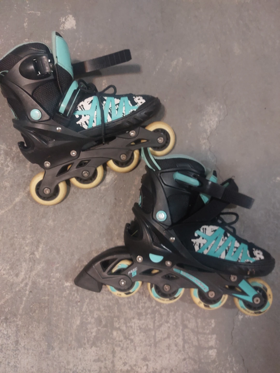 Ultra Wheels Adjustable Inline Skates Size 5-8