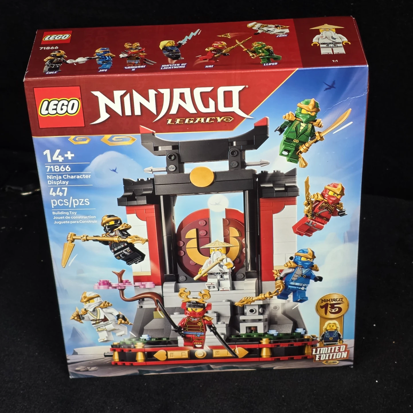 LEGO Ninjago Legacy 71866 Ninja Character Display