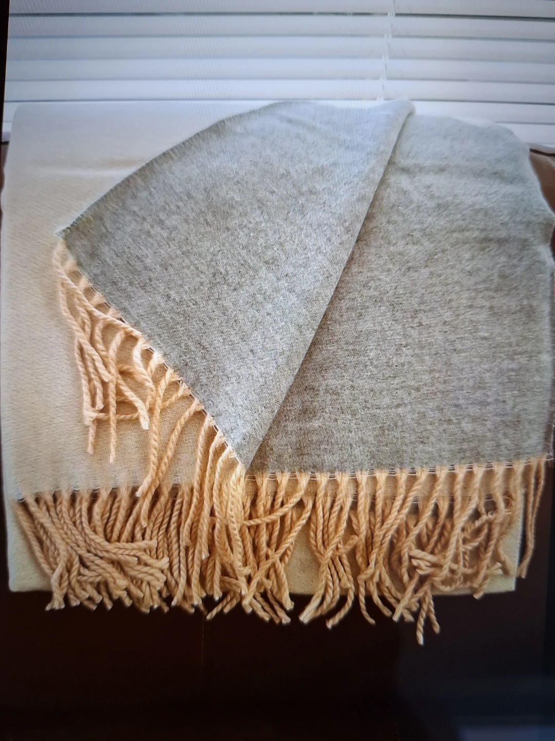 Cashmere Shawl Wrap - photo 2