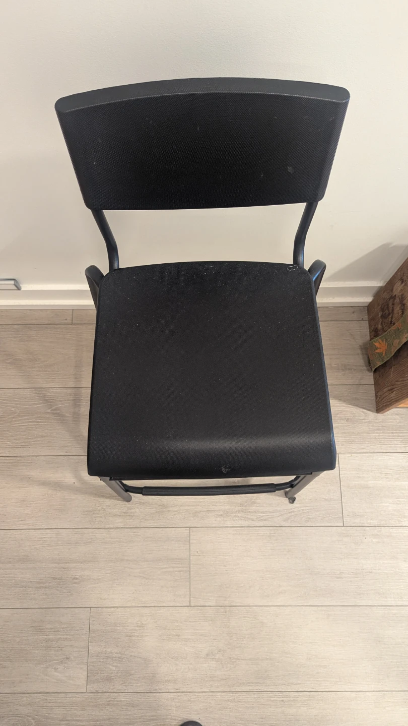 2 x IKEA STIG Barstools - photo 3