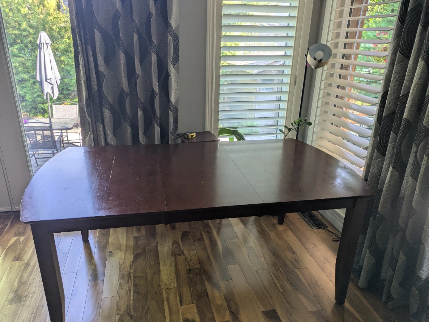 Extendable Dining Table - Dark Wood Finish - photo 4
