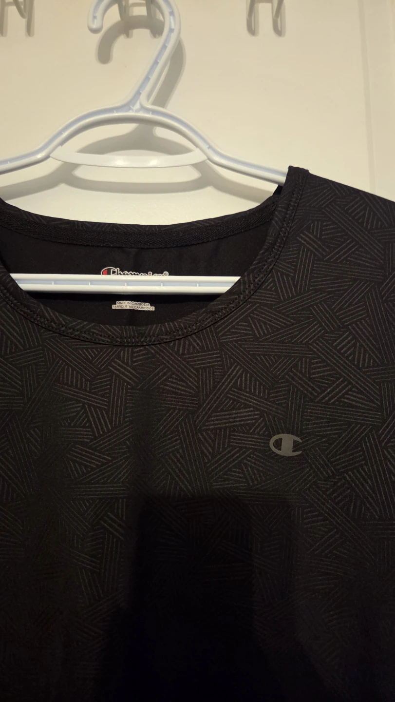 Champion Black T-Shirt - photo 2