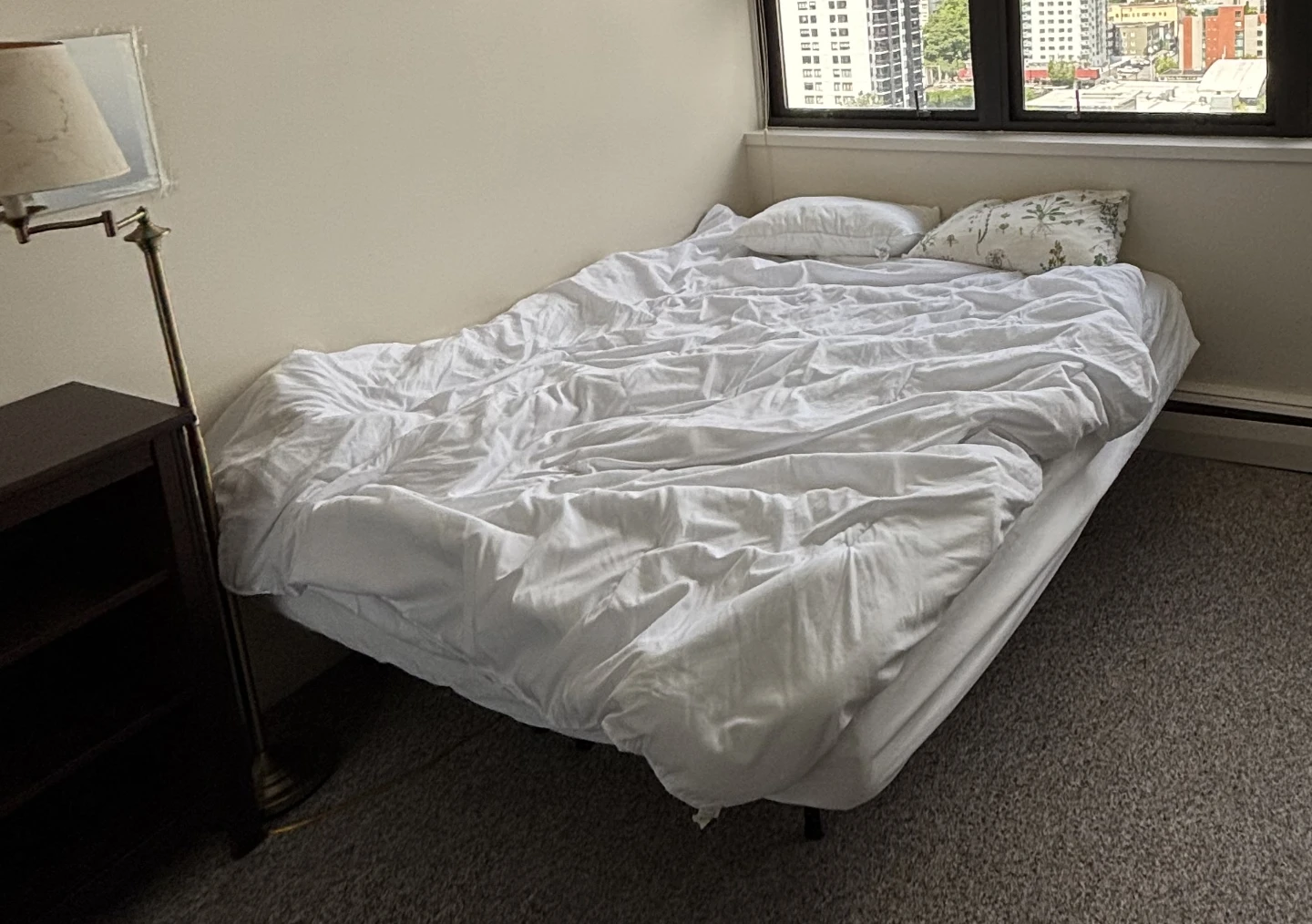 Queen Size Foldable Bed with Mattress