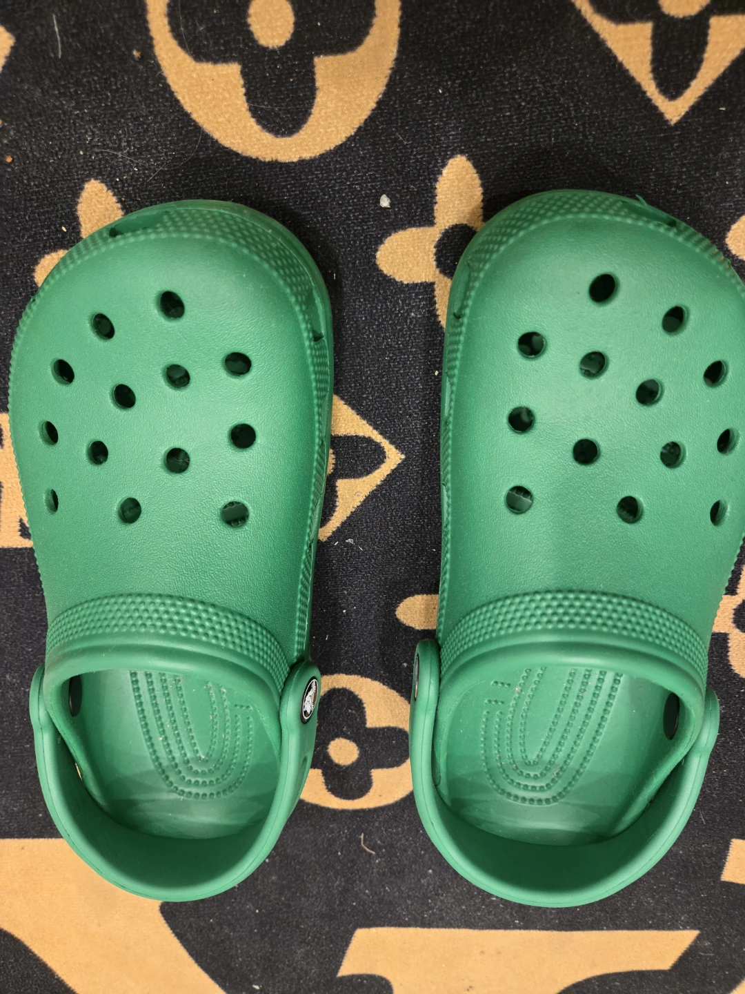 Green Crocs Clogs Size 5 men and 7 woman