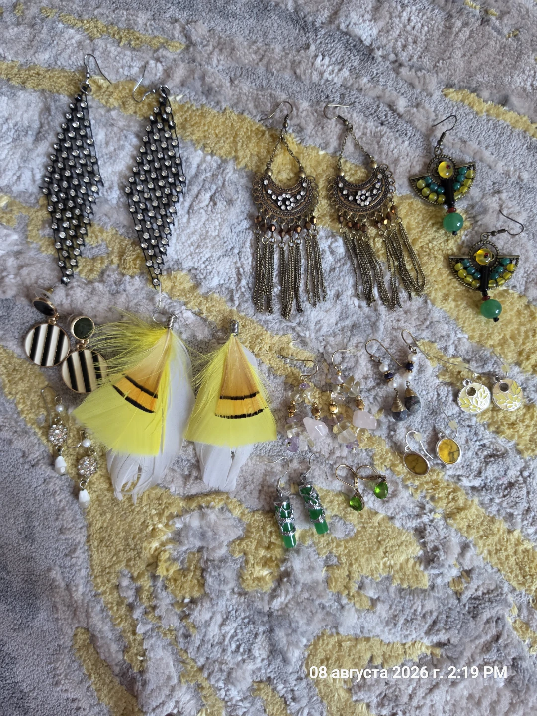 Assorted Women's Fashion Earrings