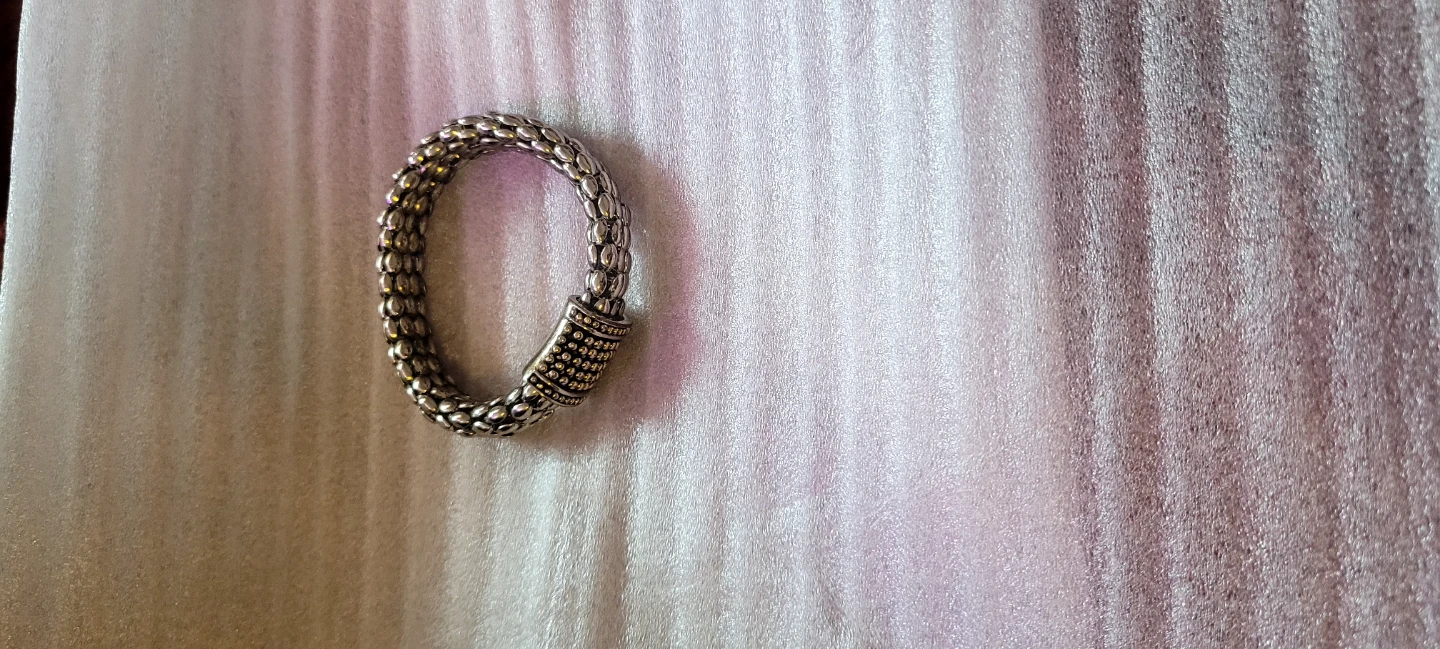 Silver Tone Chunky Link Magnet Bracelet
