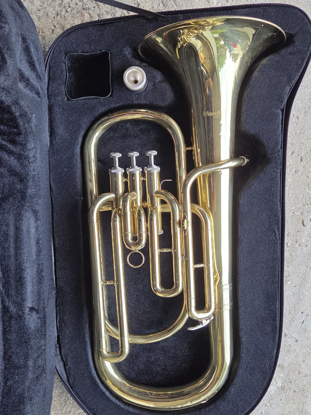 Mendini Baritone Horn with Case - photo 2