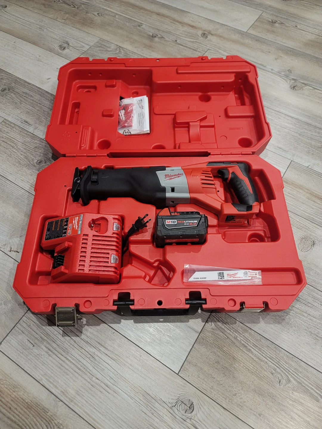 Milwaukee Power Tools - photo 3
