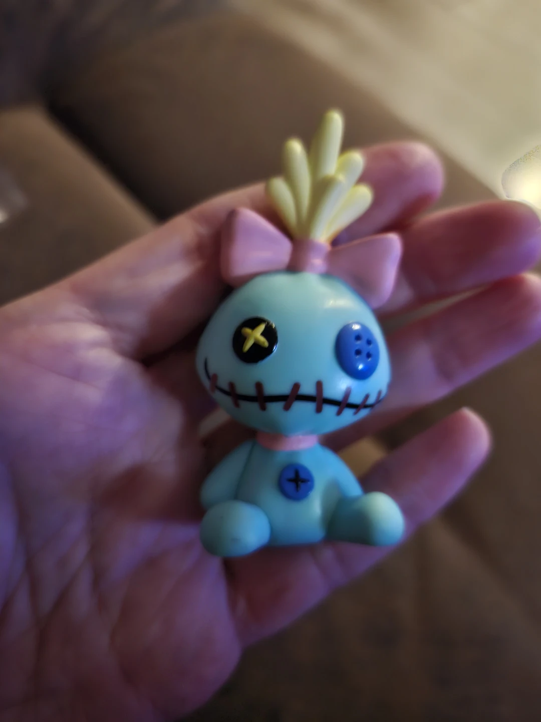 $10 scrump mini figurine