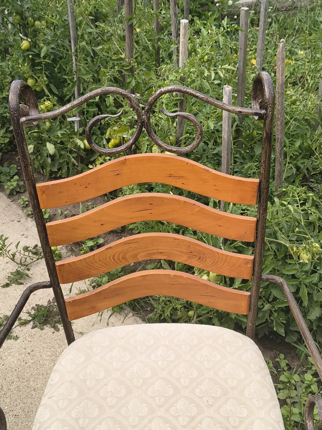 Metal and Wood Accent Chair - photo 4