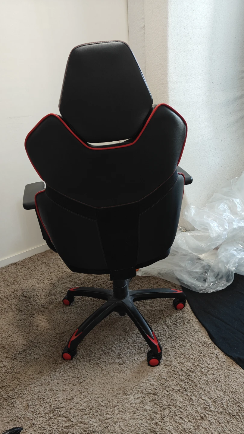 Black and Red Gaming Chair - photo 2