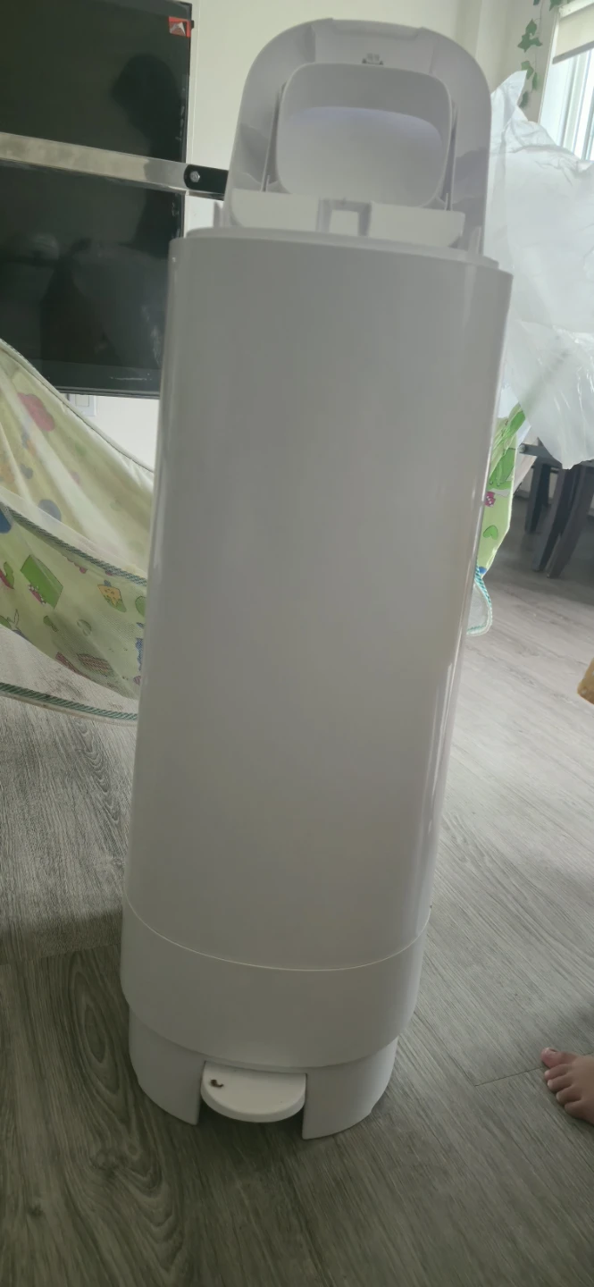 White Diaper genie Pail - photo 3