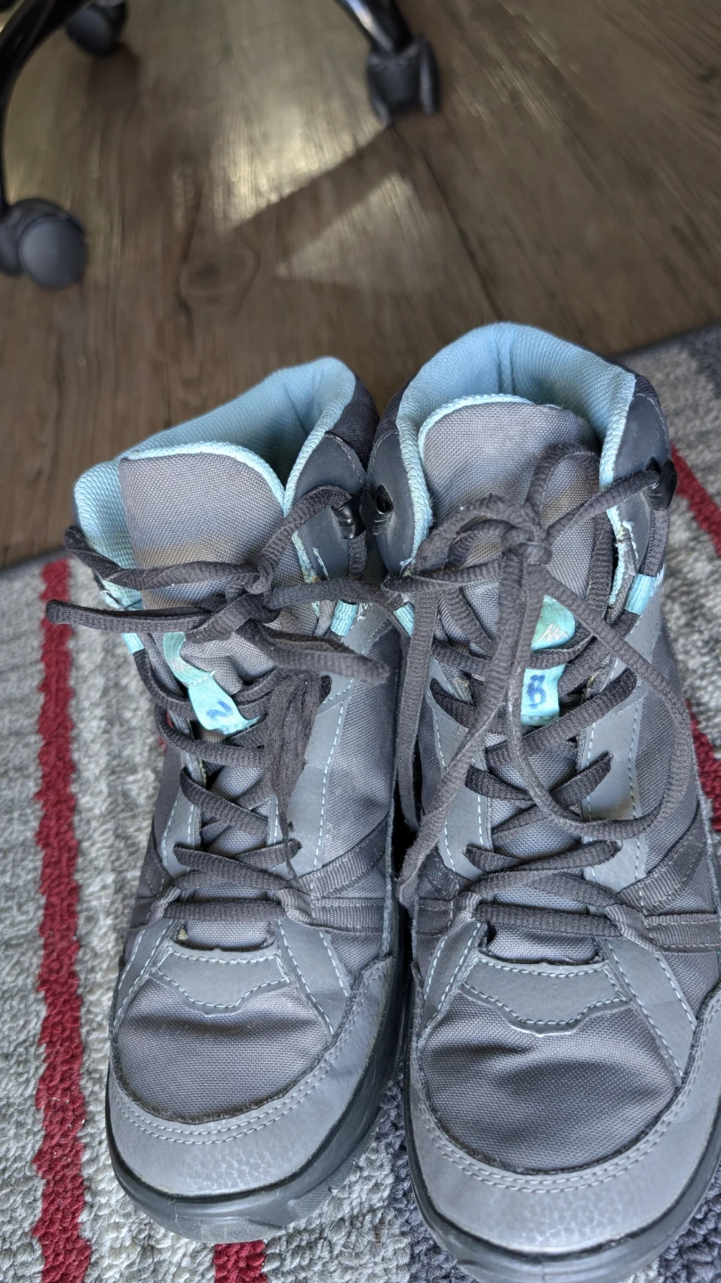 Decathlon hiking shoes
