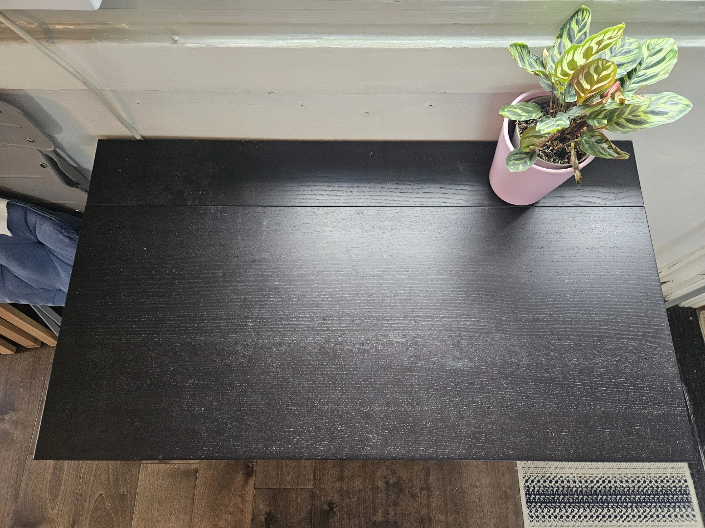 IKEA  Wall-mounted foldable Table