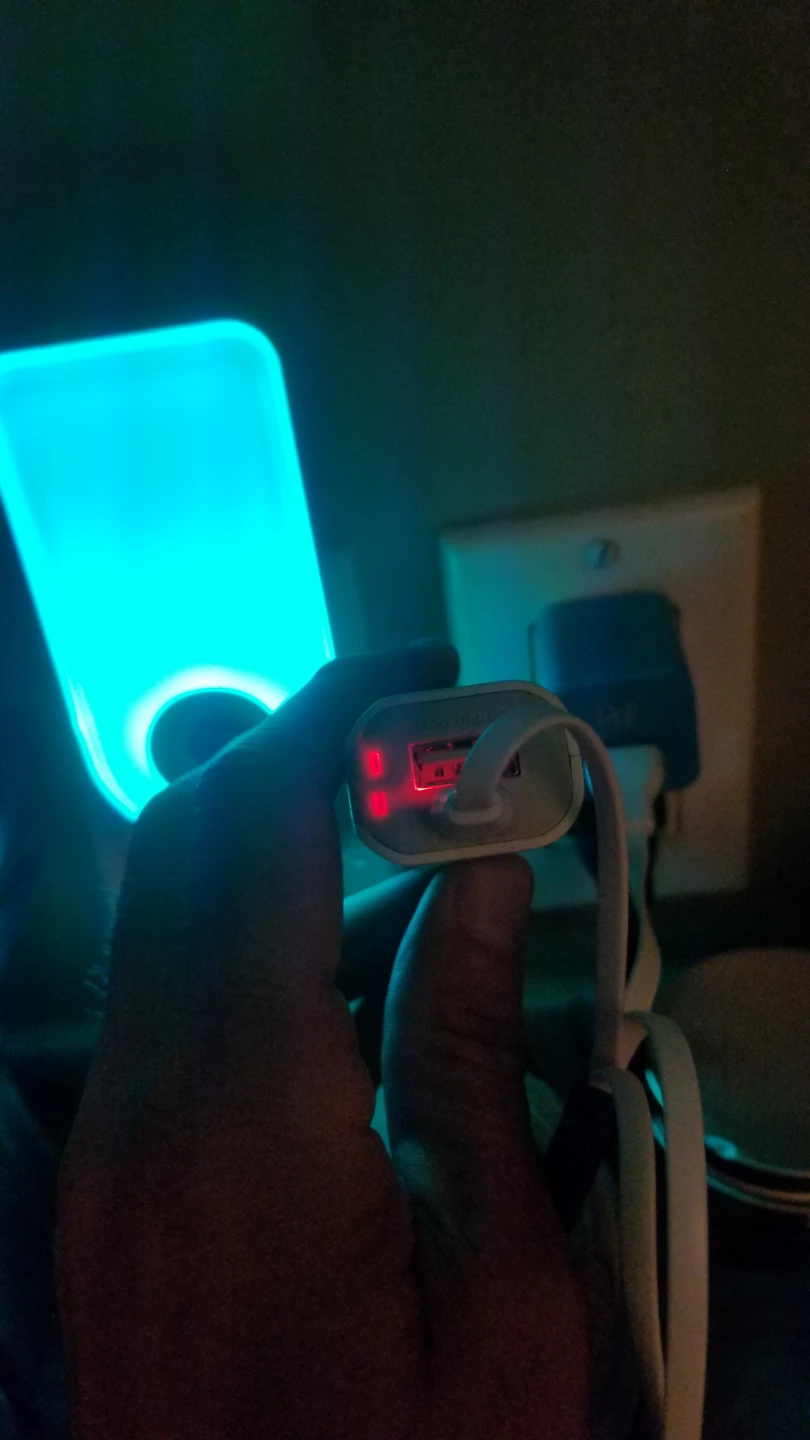CTEK Signature Series USB Charger - photo 2