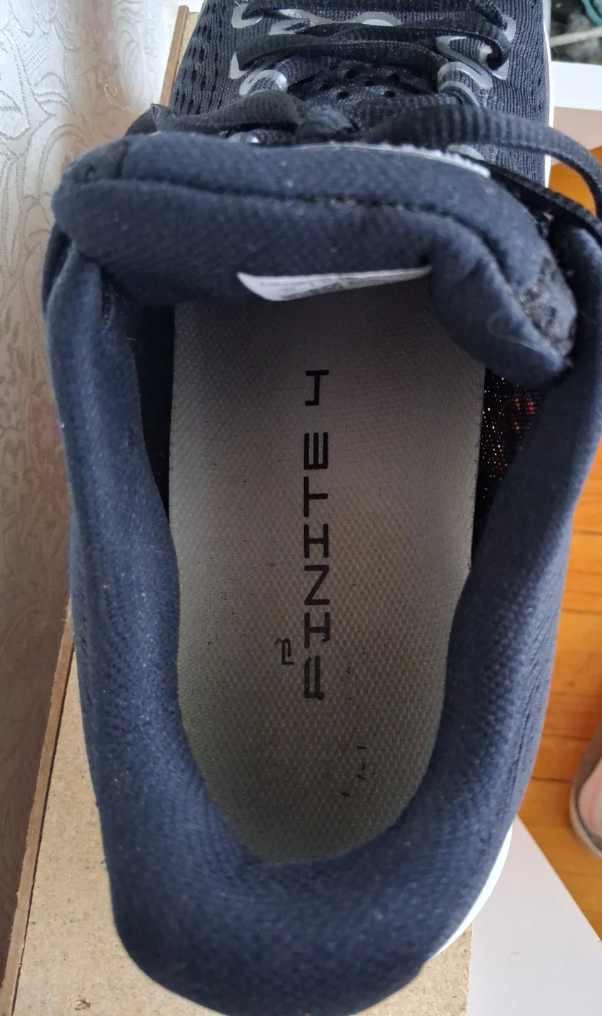 Under Armour HOVR Infinite 4 Running Shoes - photo 2