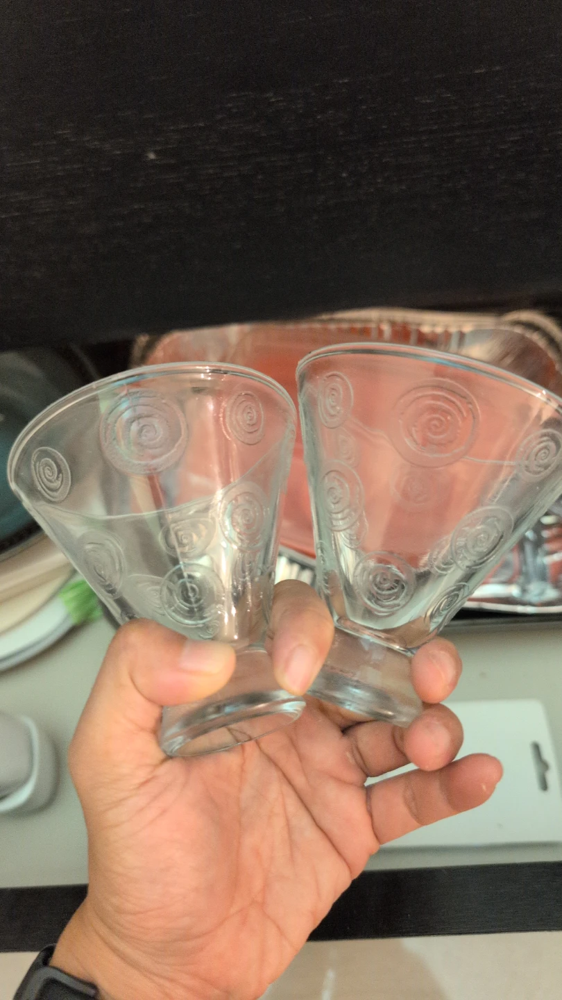 Set of 2 Glass Martini Glasses