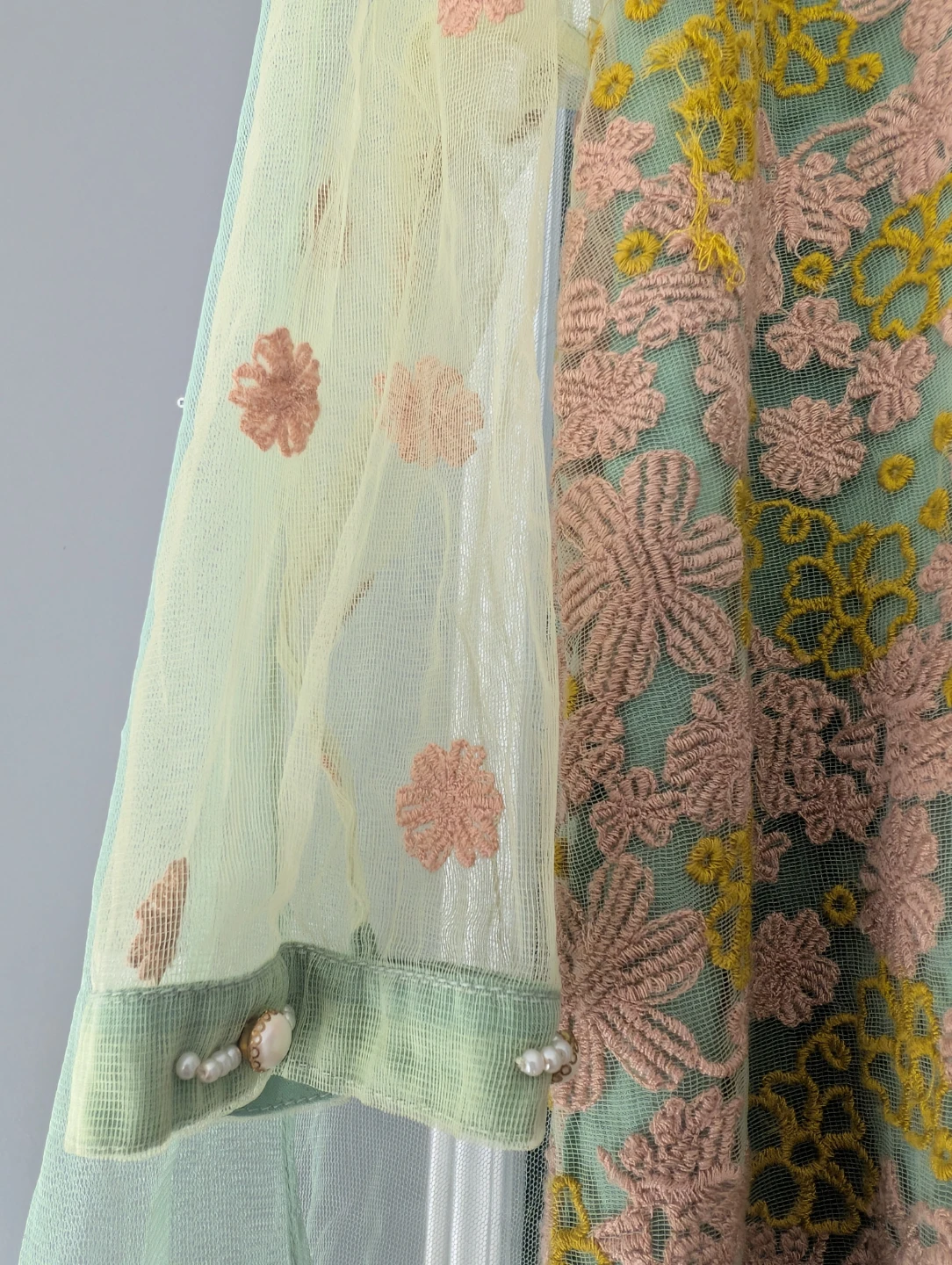 Generation Classic Embroidered full suit - Size 12 - photo 2