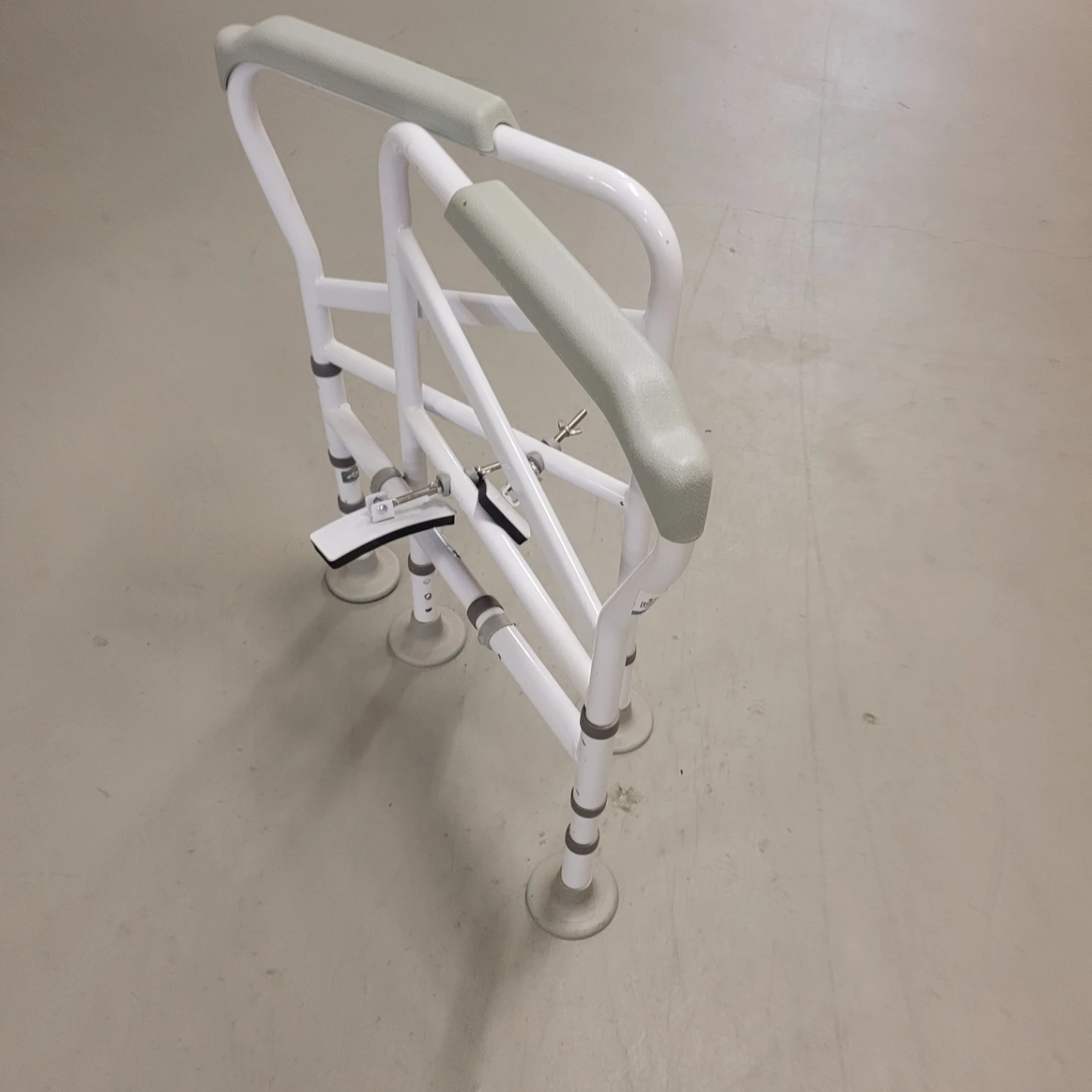 TOILET ASSIST RAIL-FOLDS - photo 2