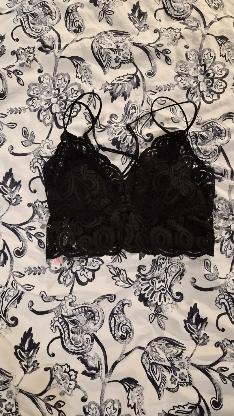 Pink Victoria's Secret Black Lace Bralette - Size S