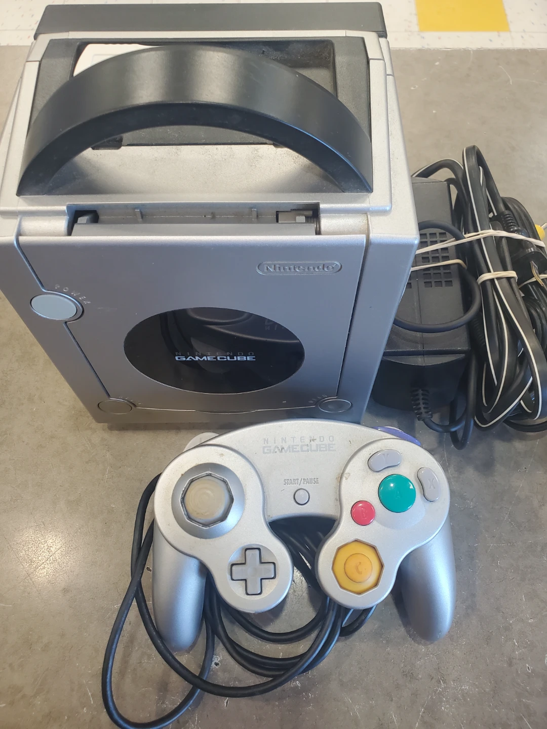 Nintendo GameCube Console with Controller