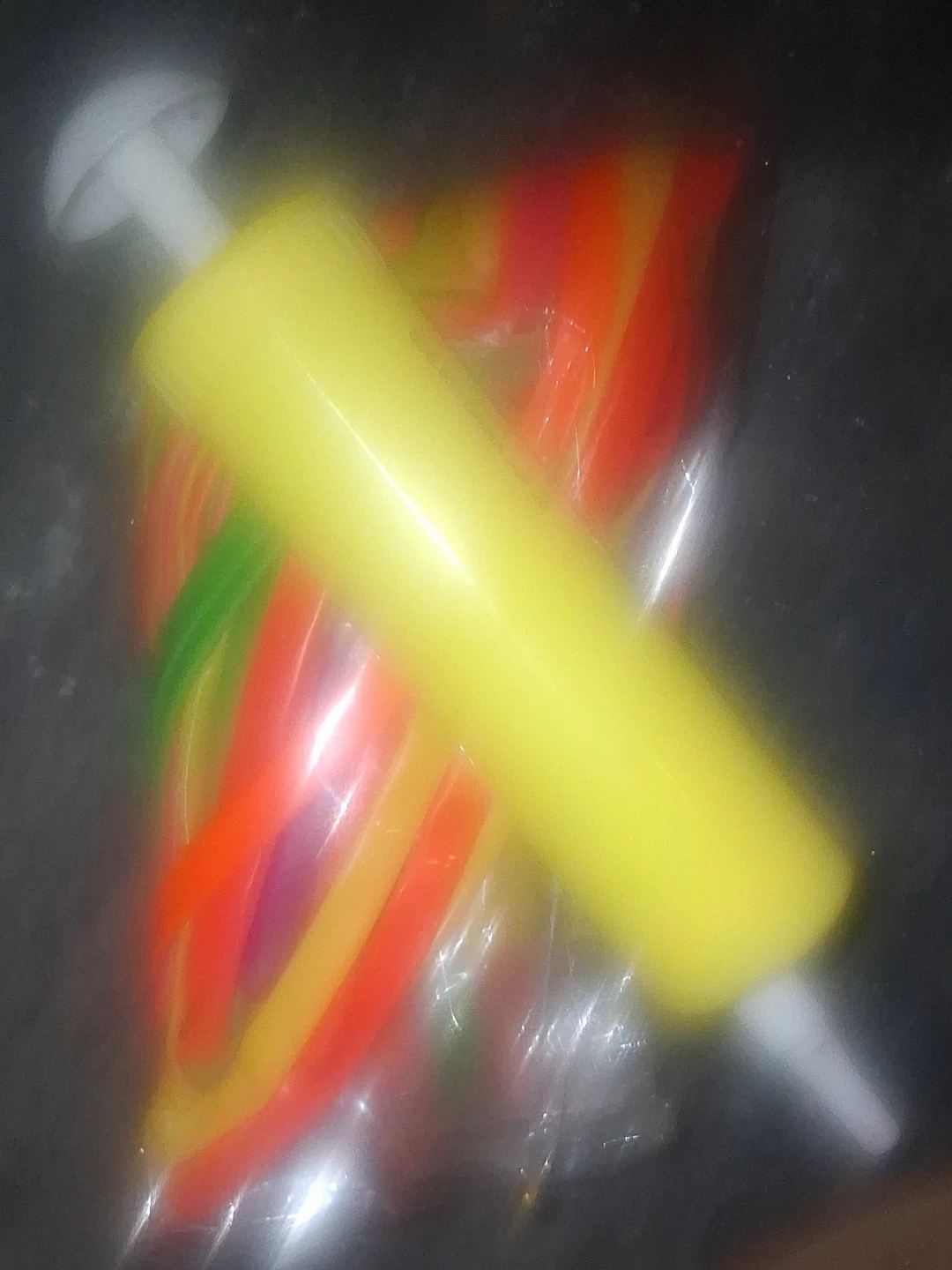 Free 🥕.  Ballon Pump with Multi-Coloured Balloons