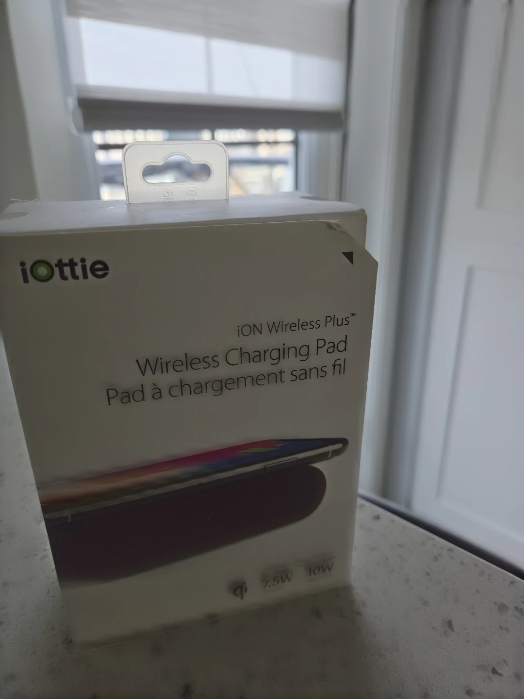 iOttie iON Wireless Plus Fast Charging Pad Red