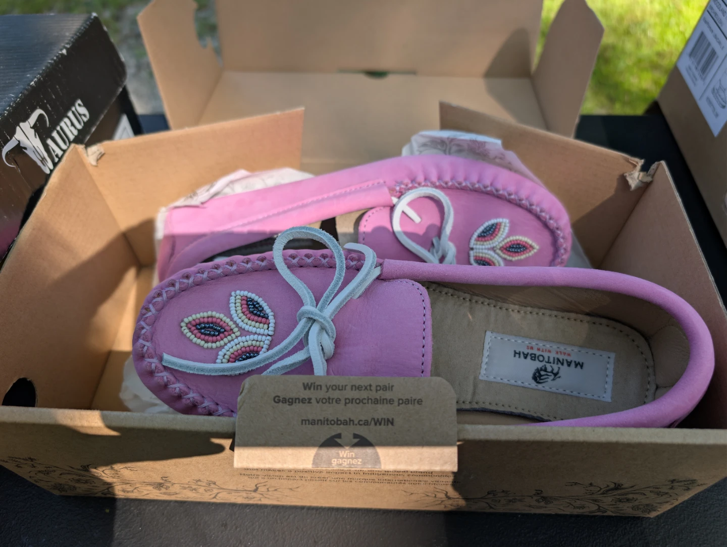 Manitobah Mukluks Pink Beaded Moccasins